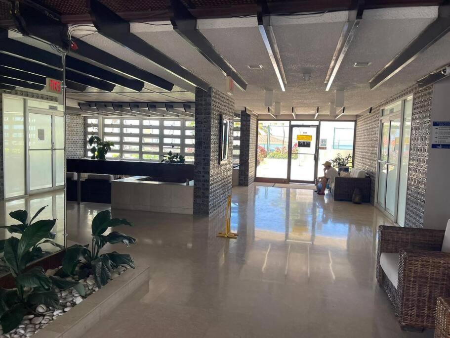Bunker Beach @ Isla Verde / Beach Front San Juan Exterior photo